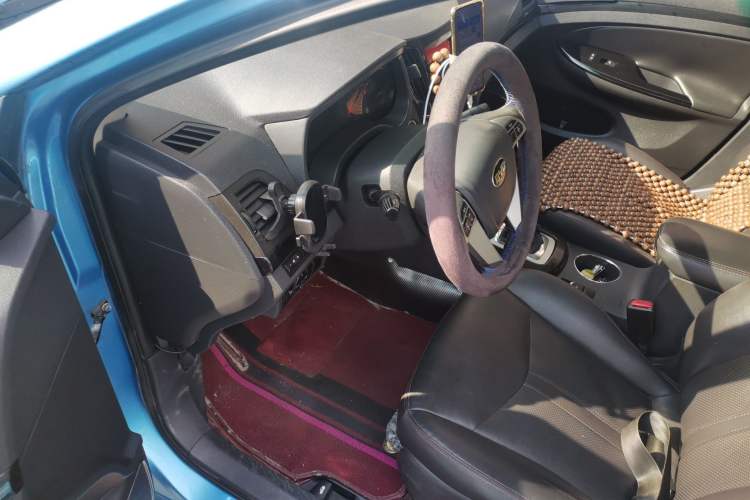 Used BYD e5 2018 Travel Edition Driver Seat