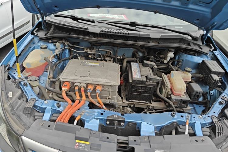 Used BYD e5 2018 Travel Edition Engine Bay