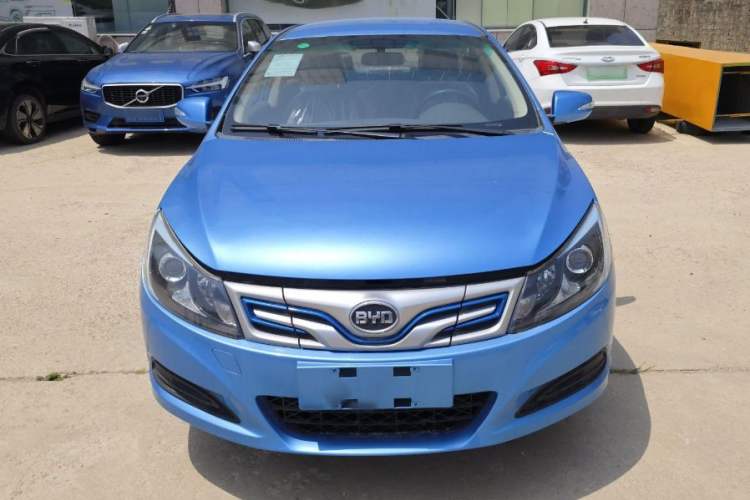 Used BYD e5 2018 Travel Edition Exterior 1