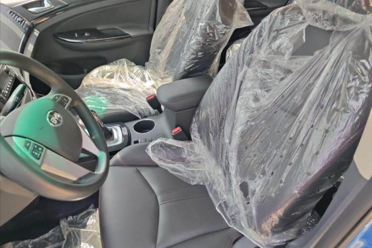 Used BYD e5 2018 Travel Edition Exterior 2