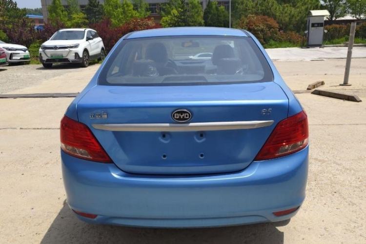 Used BYD e5 2018 Travel Edition Exterior 5