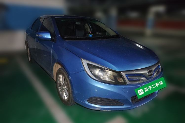 Used BYD e5 2018 Travel Edition Front Right 45 Deg