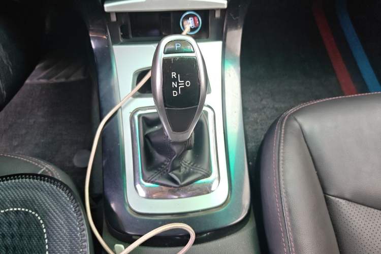 Used BYD e5 2018 Travel Edition Gear Lever