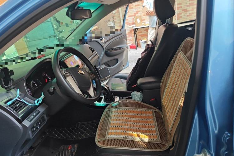 Used BYD e5 2018 Travel Edition Left Front Seat
