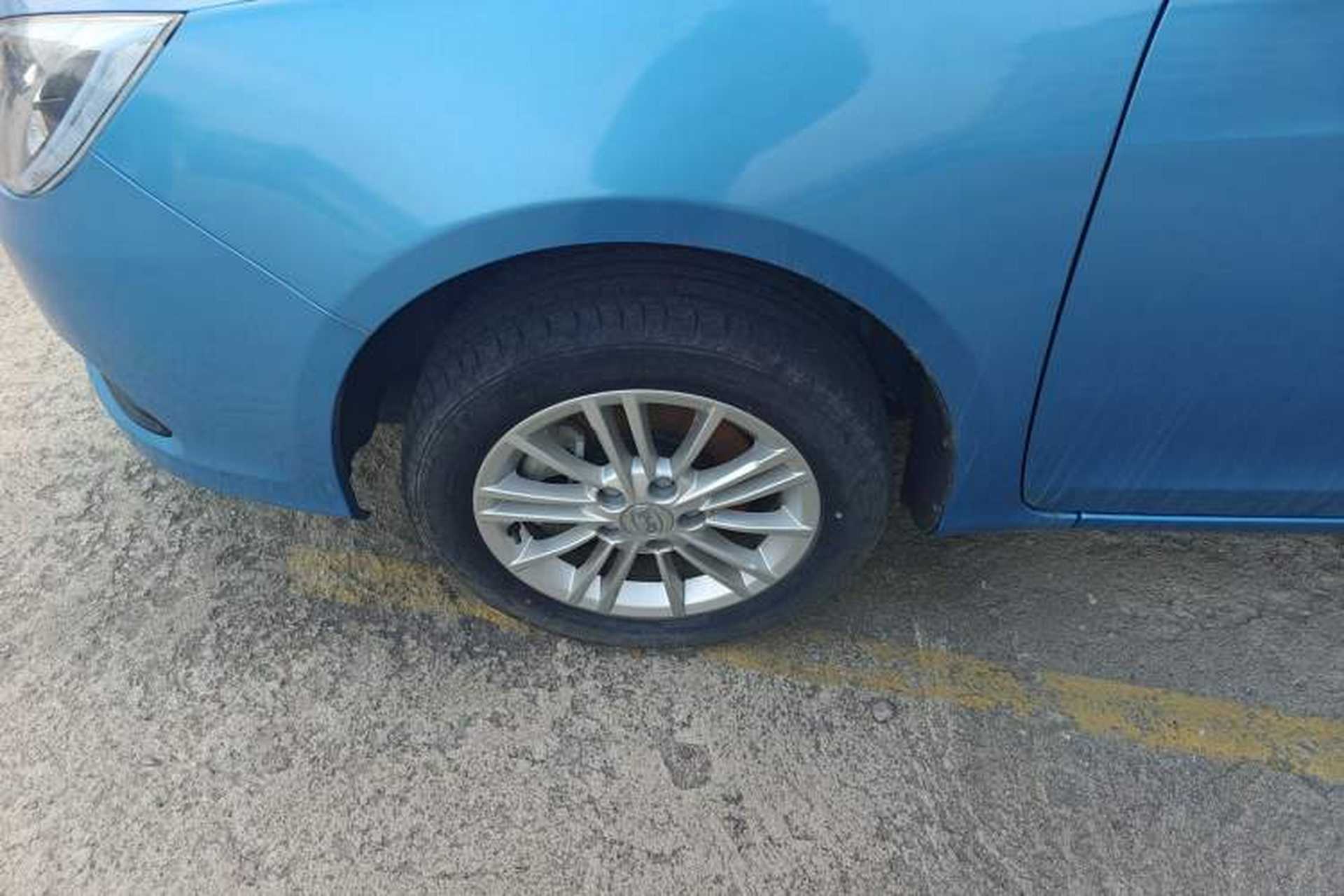 Used BYD e5 2018 Travel Edition Left Front Wheel Hub
