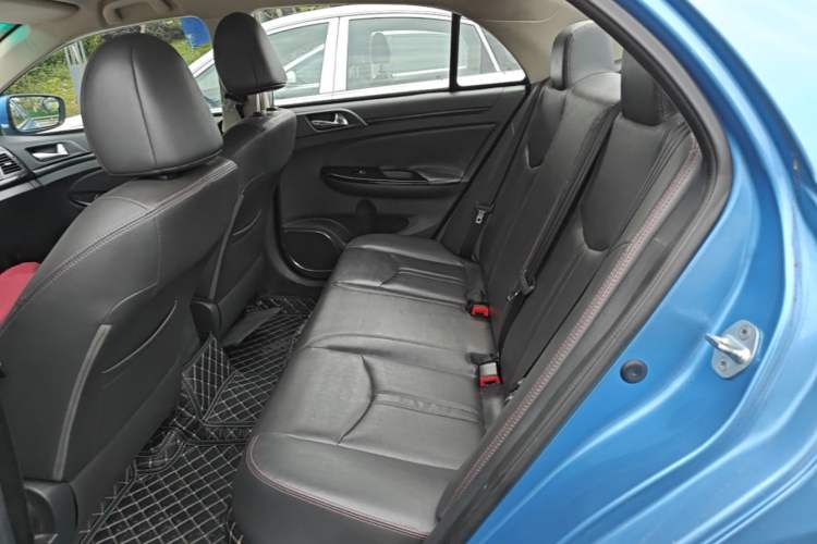 Used BYD e5 2018 Travel Edition Left Rear Seat