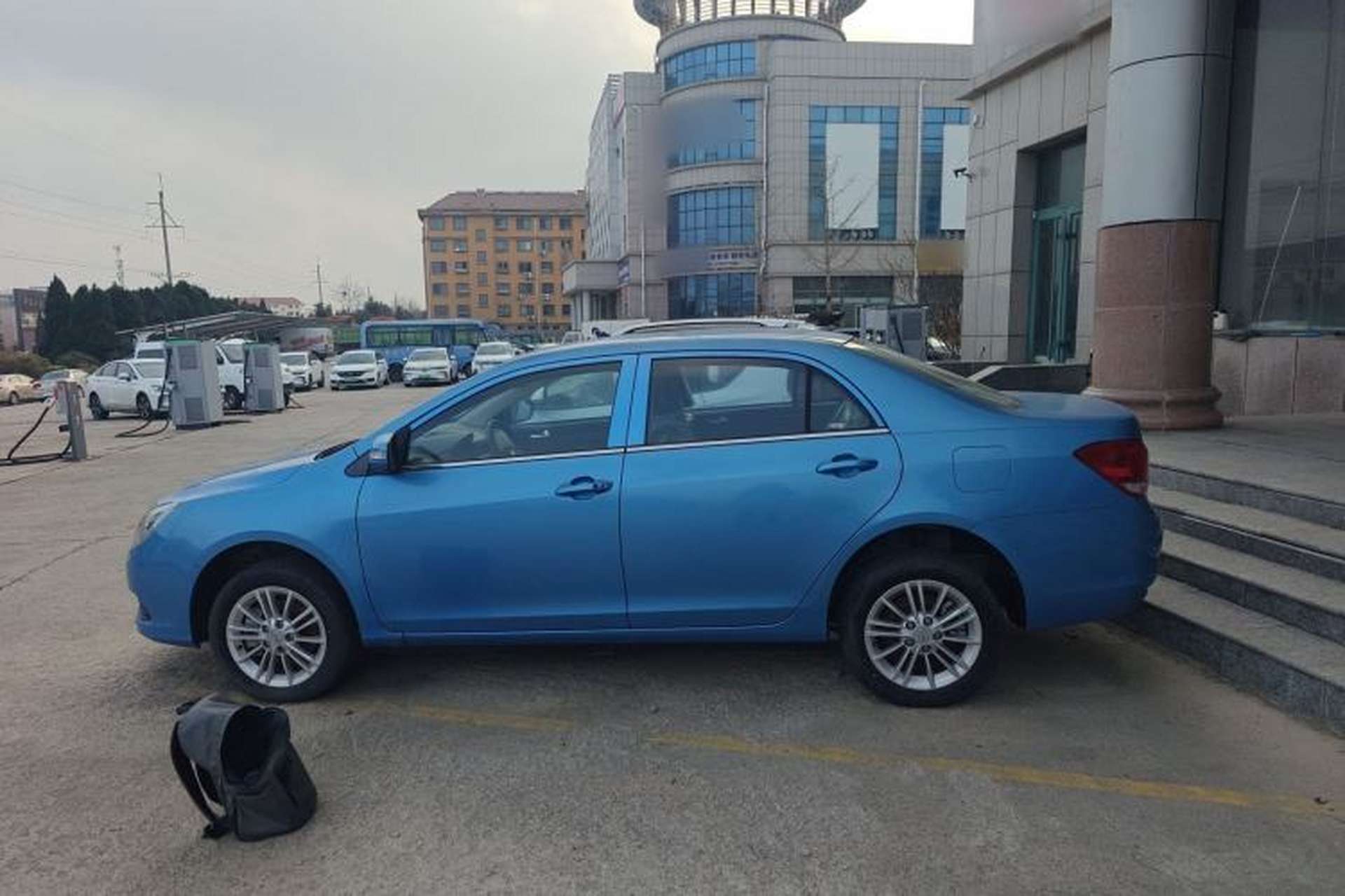 Used BYD e5 2018 Travel Edition Left Side