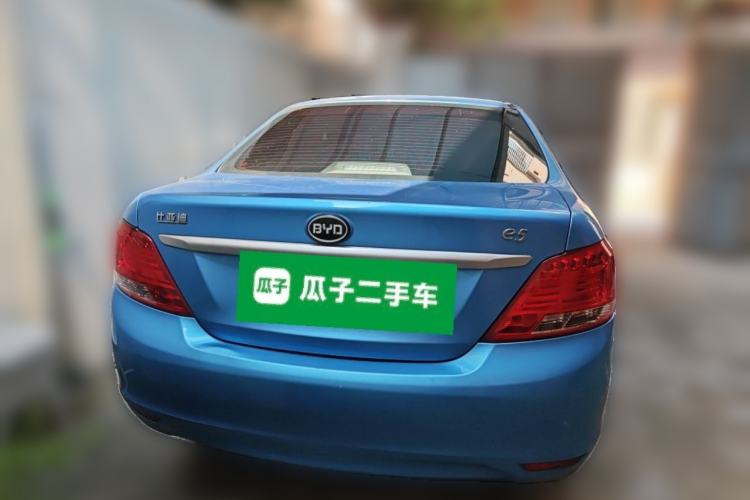 Used BYD e5 2018 Travel Edition Rear