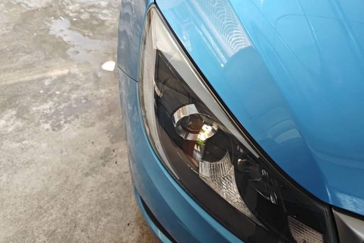Used BYD e5 2018 Travel Edition Right Front Headlight
