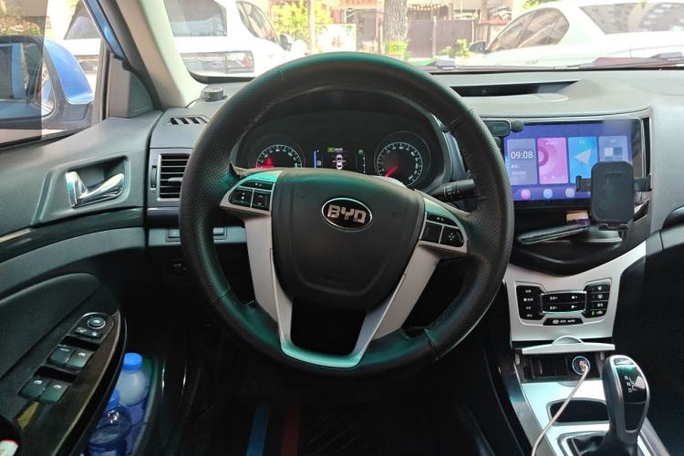 Used BYD e5 2018 Travel Edition Steering Wheel