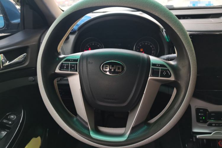 Used BYD e5 2018 Travel Edition Steering Wheel