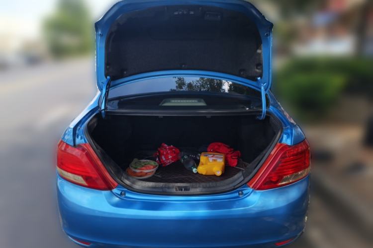 Used BYD e5 2018 Travel Edition Trunk