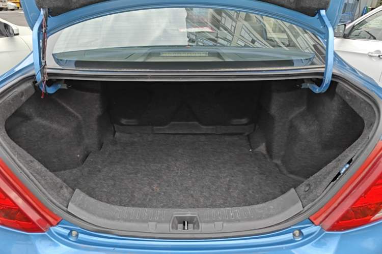 Used BYD e5 2018 Travel Edition Trunk