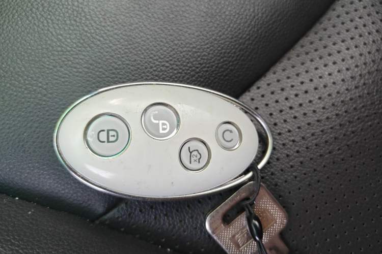 Used BYD e5 2018 Travel Edition Vehicle Key