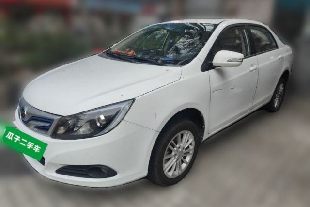 Used BYD e5 2018 450 Smart Connect Deluxe Edition