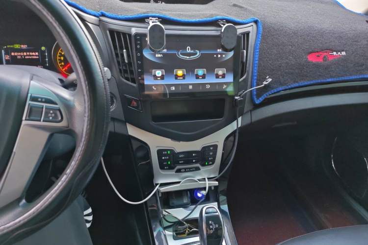 Used BYD e5 2018 450 Smart Connect Enjoyment Version Audio And AC Panel
