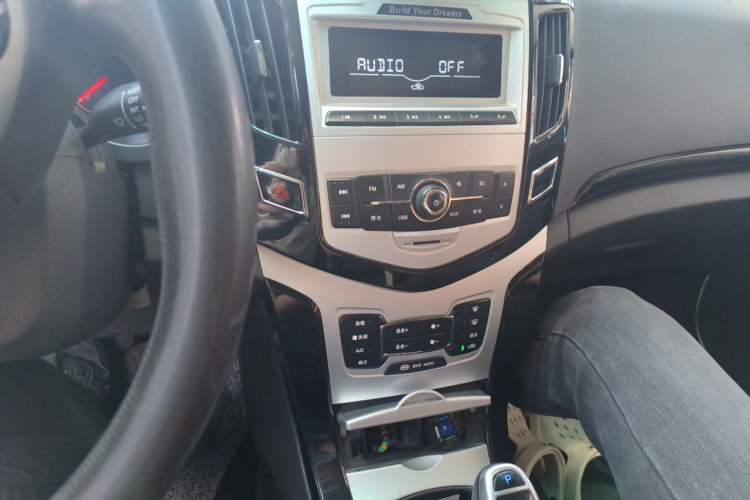Used BYD e5 2018 450 Smart Connect Enjoyment Version Audio And AC Panel