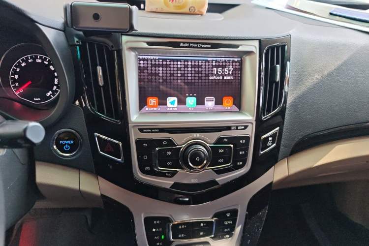 Used BYD e5 2018 450 Smart Connect Enjoyment Version Audio And AC Panel