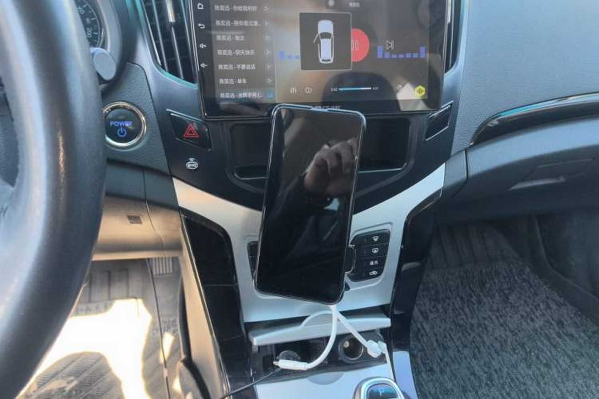 Used BYD e5 2018 Travel Edition Audio And AC Panel