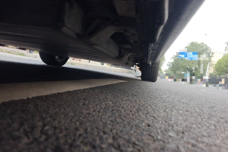 Used BYD e5 2018 450 Smart Connect Enjoyment Version Chassis Front Left
