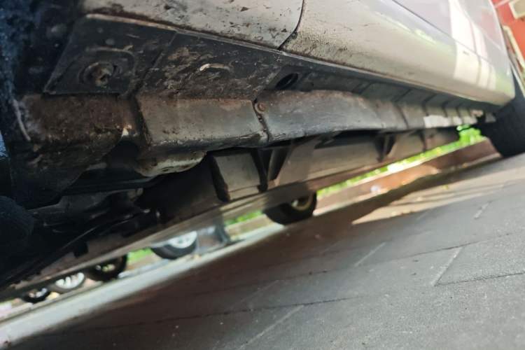 Used BYD e5 2018 450 Smart Connect Enjoyment Version Chassis Front Left