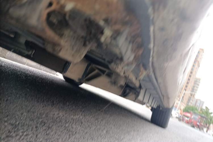 Used BYD e5 2018 450 Smart Connect Enjoyment Version Chassis Front Left
