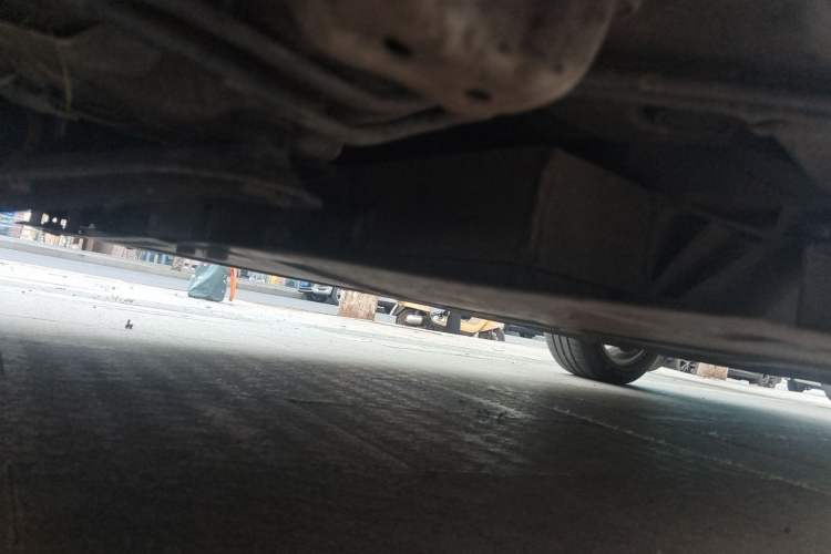 Used BYD e5 2018 450 Smart Connect Enjoyment Version Chassis Front Left