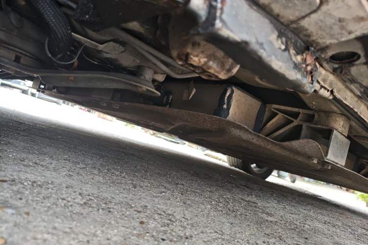 Used BYD e5 2018 Travel Edition Chassis Front Left