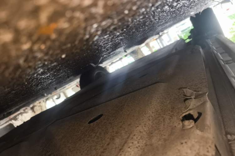Used BYD e5 2018 Travel Edition Chassis Front Right
