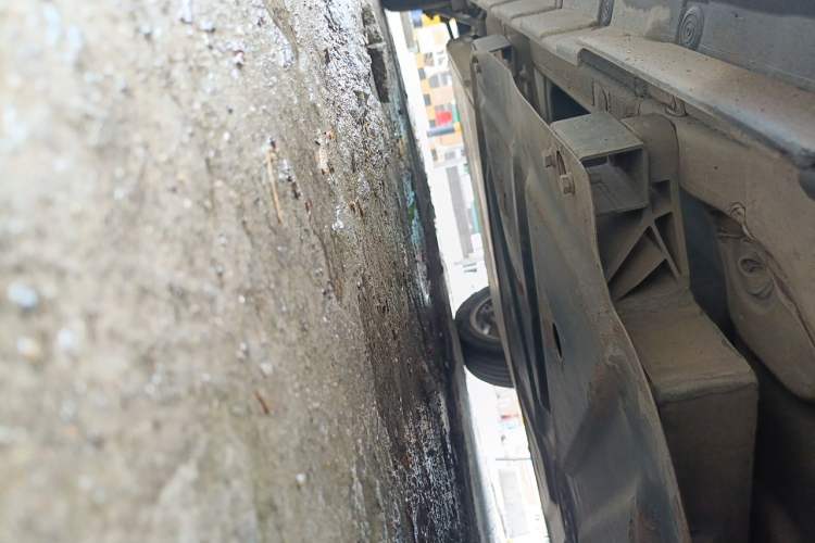 Used BYD e5 2018 Travel Edition Chassis Front Right