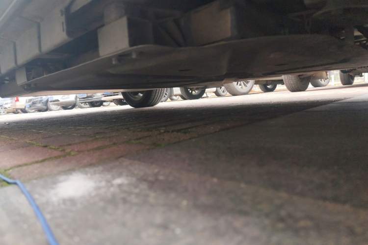 Used BYD e5 2018 Travel Edition Chassis Front Right