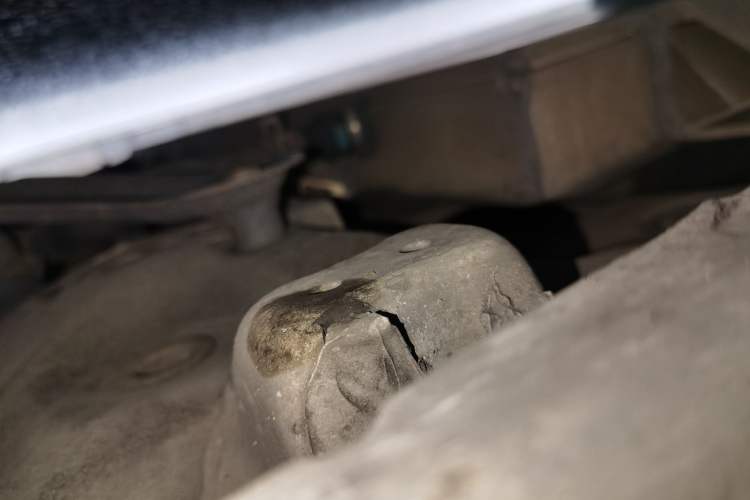 Used BYD e5 2018 450 Smart Connect Deluxe Edition Chassis Front Right