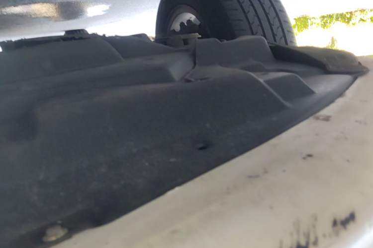 Used BYD e5 2018 Travel Edition Chassis Front Right