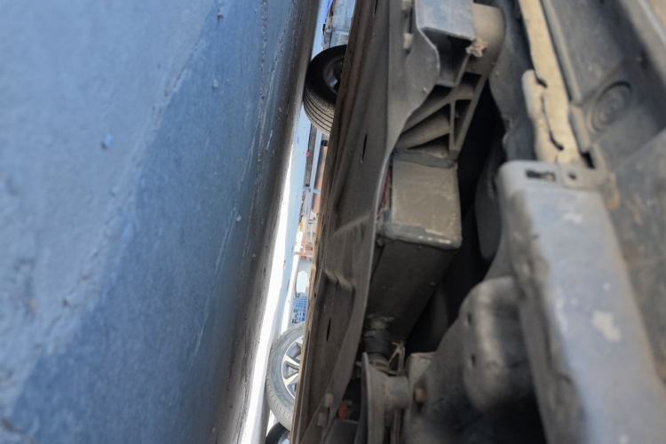 Used BYD e5 2018 Travel Edition Chassis Front Right
