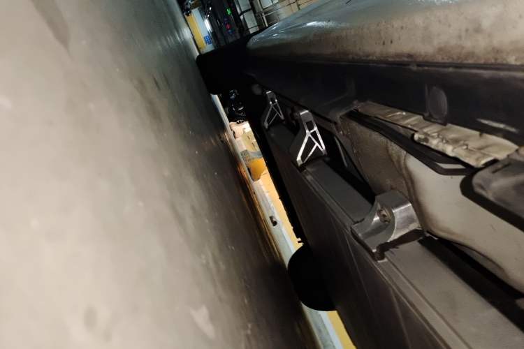 Used BYD e5 2018 450 Smart Connect Enjoyment Version Chassis Rear Left
