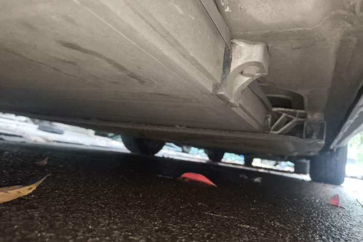 Used BYD e5 2018 Travel Edition Chassis Rear Right