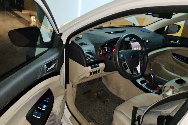 Used BYD e5 2018 450 Smart Connect Enjoyment Version Driver Seat
