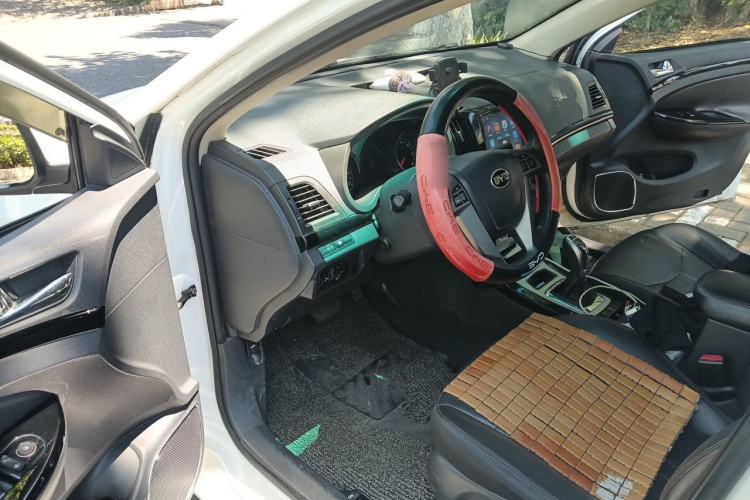 Used BYD e5 2018 Travel Edition Driver Seat