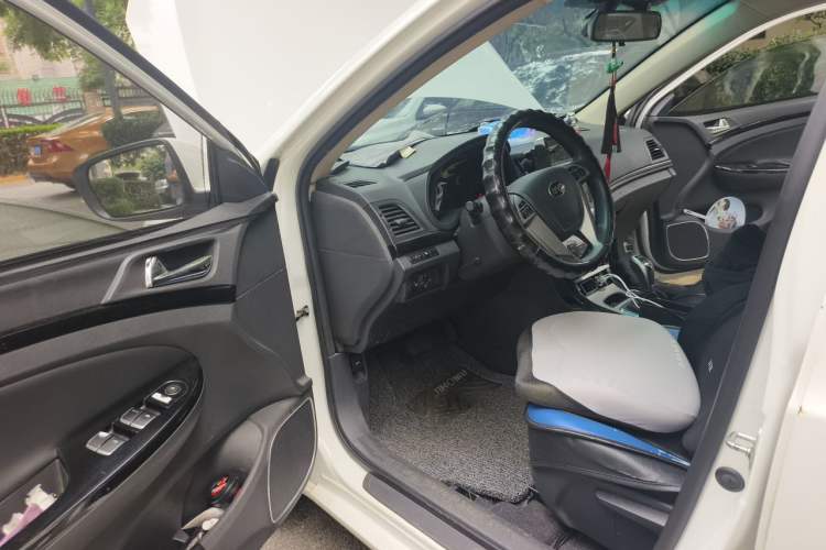 Used BYD e5 2018 450 Smart Connect Enjoyment Version Driver Seat