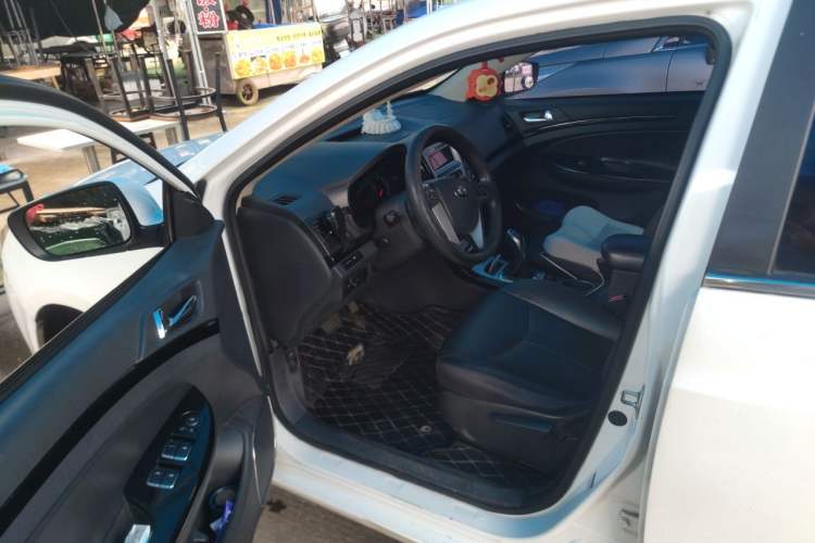 Used BYD e5 2018 Travel Edition Driver Seat