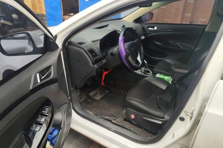 Used BYD e5 2018 Travel Edition Driver Seat