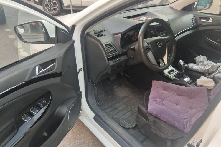 Used BYD e5 2018 450 Smart Connect Enjoyment Version Driver Seat