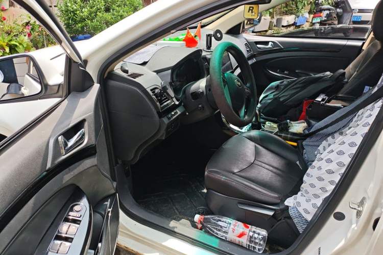 Used BYD e5 2018 Travel Edition Driver Seat