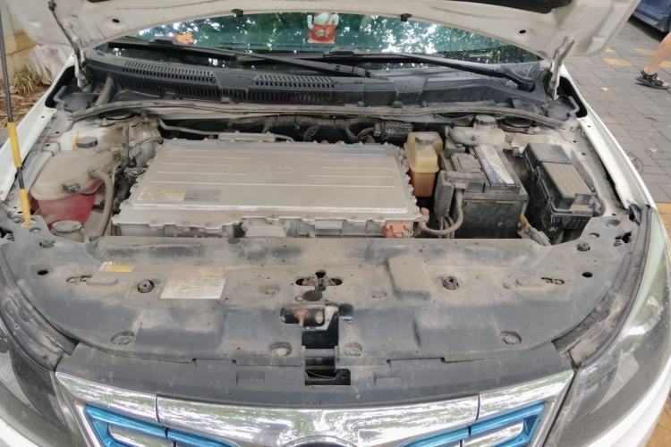 Used BYD e5 2018 450 Smart Connect Enjoyment Version Engine Bay