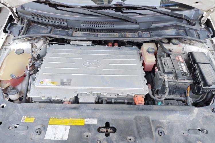 Used BYD e5 2018 450 Smart Connect Enjoyment Version Engine Bay