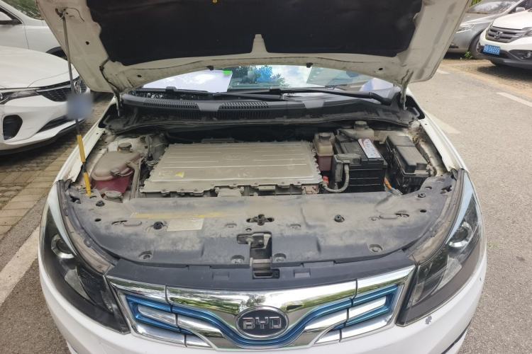 Used BYD e5 2018 450 Smart Connect Enjoyment Version Engine Bay
