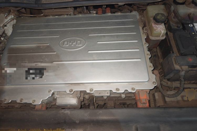 Used BYD e5 2018 450 Smart Connect Enjoyment Version Engine Bay