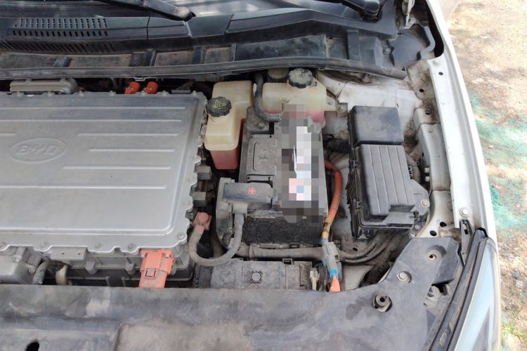 Used BYD e5 2018 450 Smart Connect Enjoyment Version Engine Bay Left