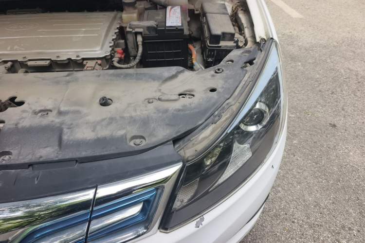 Used BYD e5 2018 450 Smart Connect Enjoyment Version Engine Bay Left