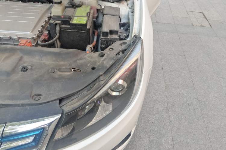 Used BYD e5 2018 450 Smart Connect Enjoyment Version Engine Bay Left